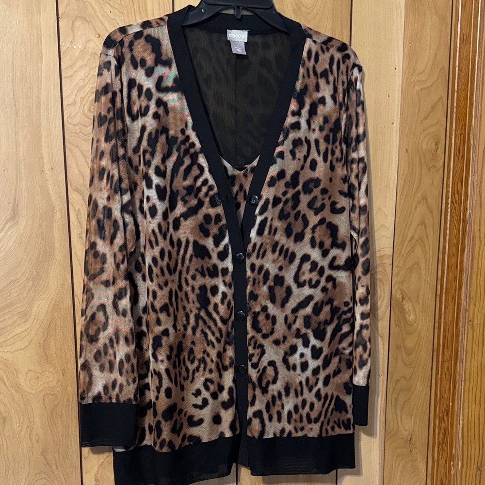 Chico's Wild Patterned Cardigan Onion skin with tank